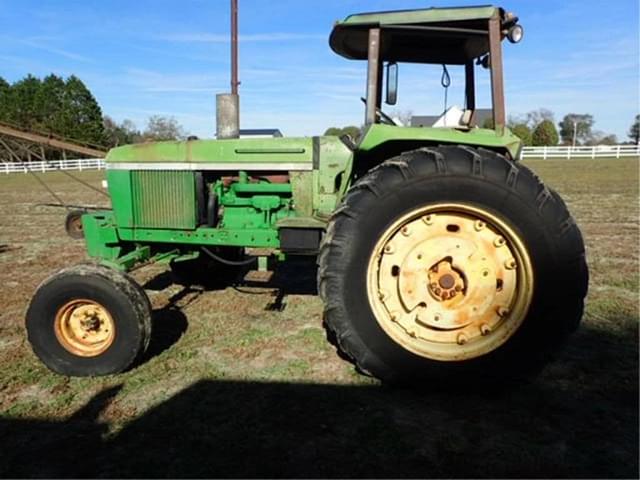 Image of John Deere 4230 equipment image 4