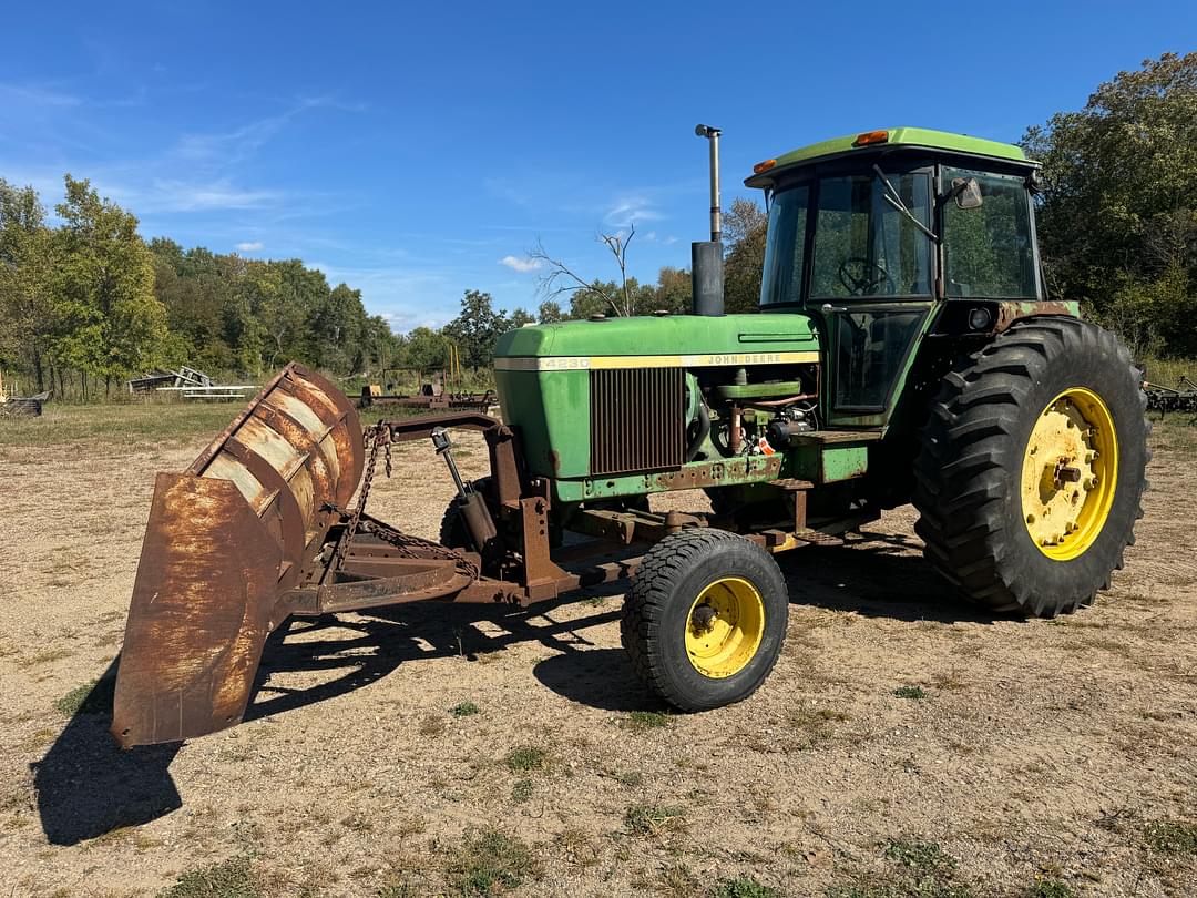 Image of John Deere 4230 Primary image