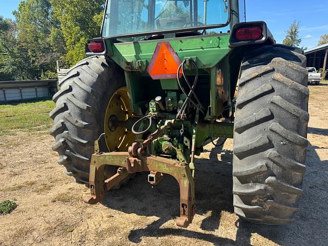 Image of John Deere 4230 equipment image 3