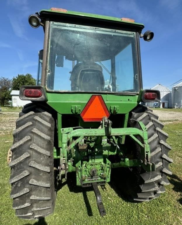 Image of John Deere 4230 equipment image 1