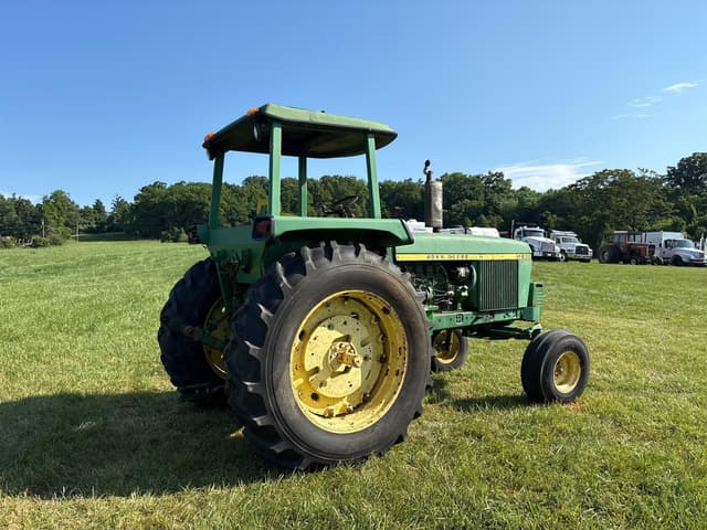 Image of John Deere 4230 equipment image 3