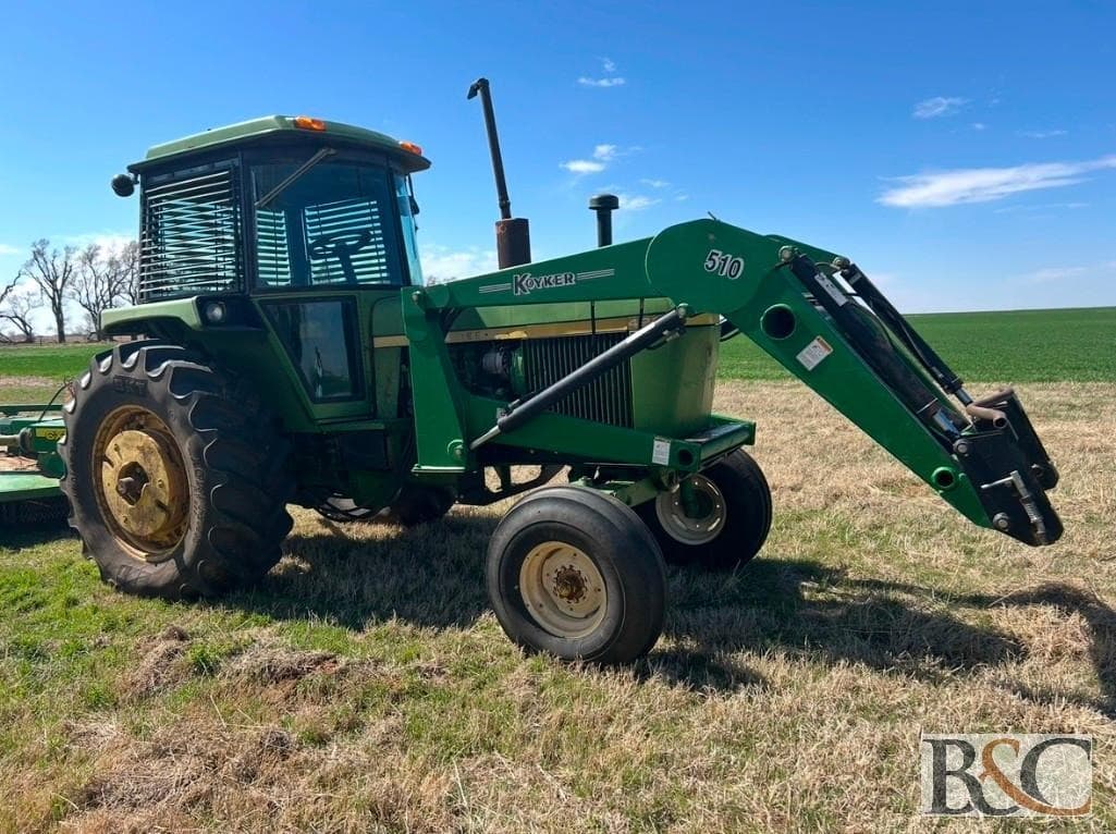 Image of John Deere 4230 Primary image