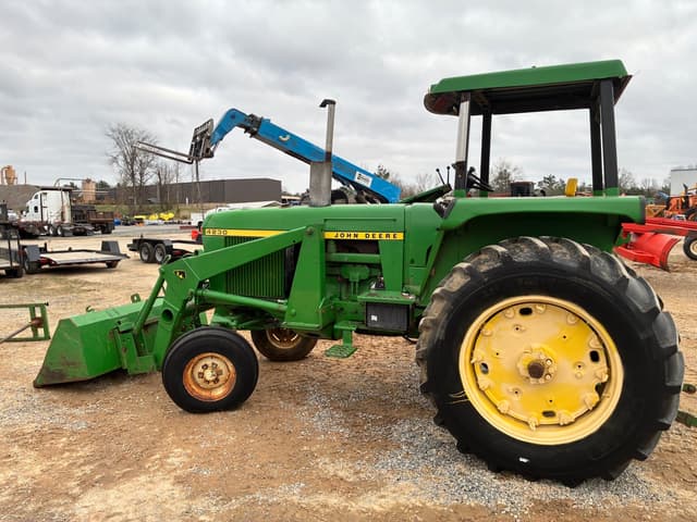 Image of John Deere 4230 equipment image 3