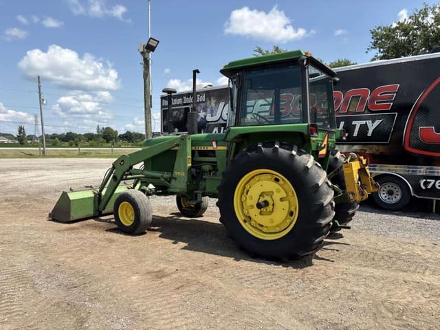 Image of John Deere 4230 equipment image 1