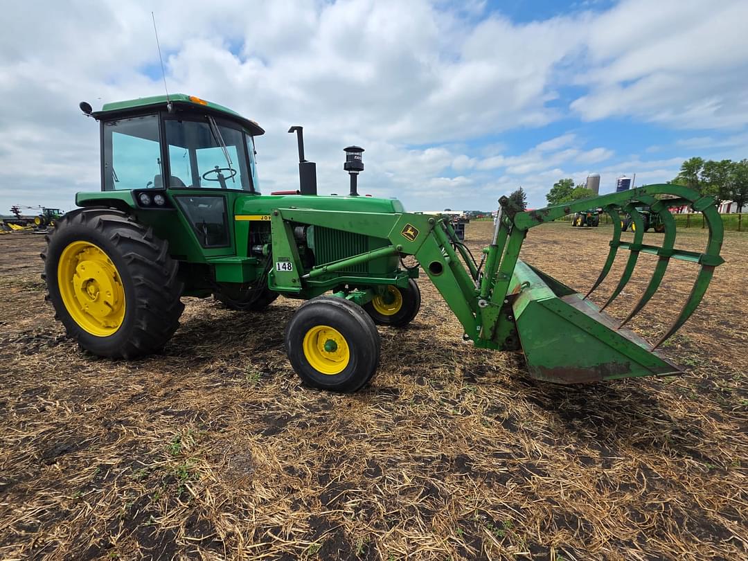 Image of John Deere 4230 Primary image