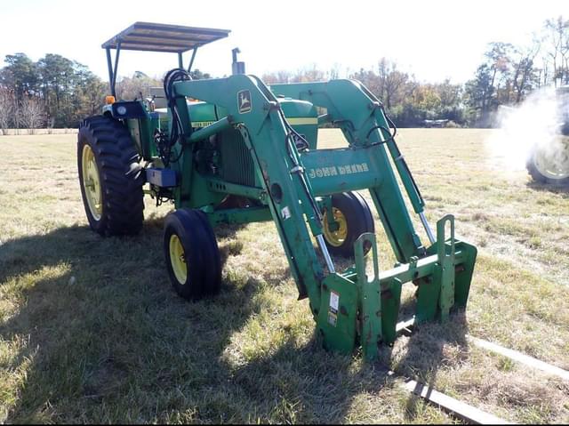 Image of John Deere 4230 equipment image 2