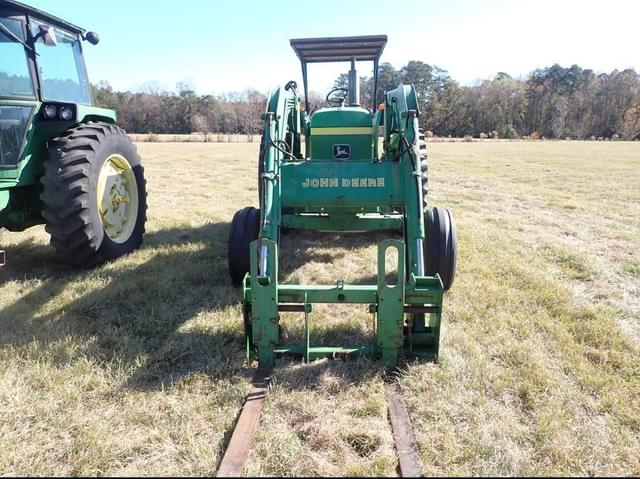 Image of John Deere 4230 equipment image 1