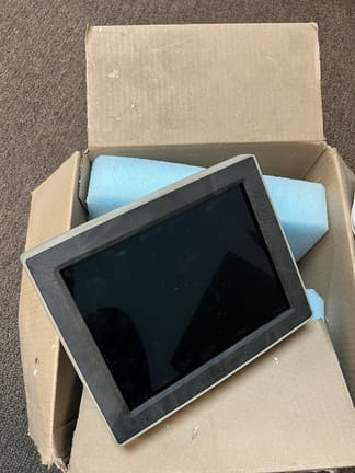 John Deere 4240 Equipment Image0