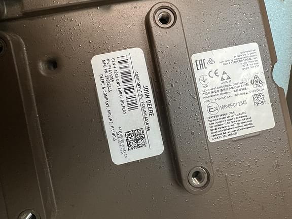 Image of John Deere 4240 Image 1