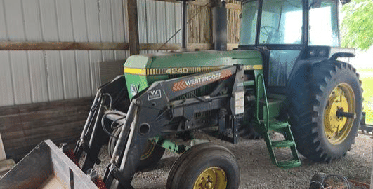 Image of John Deere 4240 Primary Image