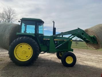 Main image John Deere 4240