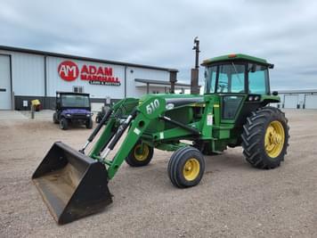 Main image John Deere 4240