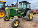John Deere 4240 Image