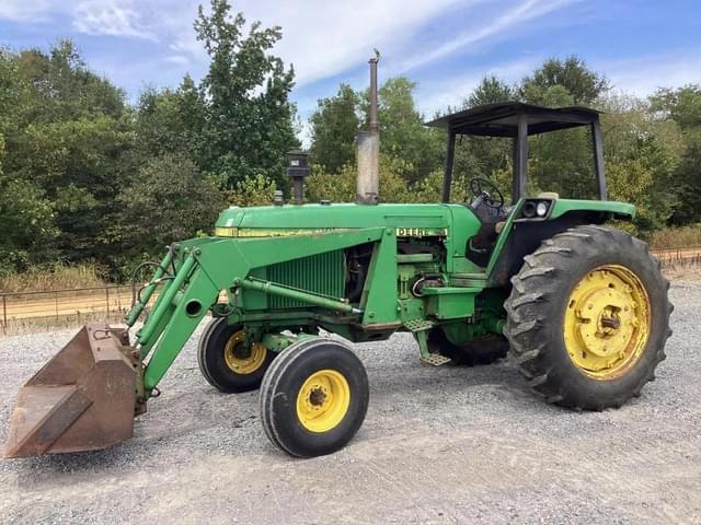 Image of John Deere 4240 equipment image 1