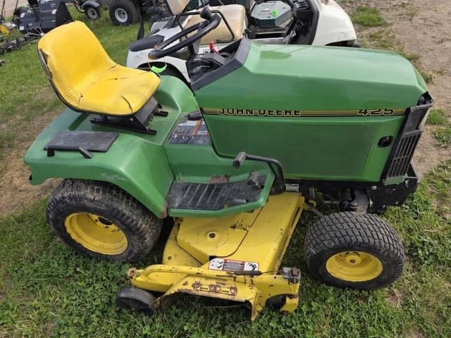 Image of John Deere 425 equipment image 2