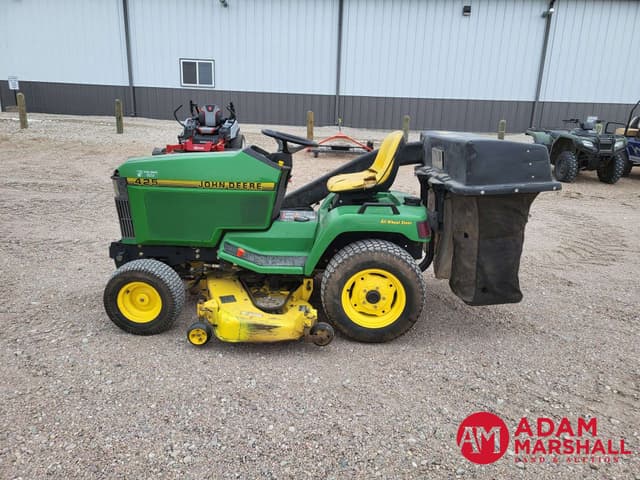 Image of John Deere 425 equipment image 4