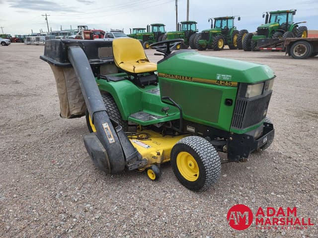 Image of John Deere 425 equipment image 1