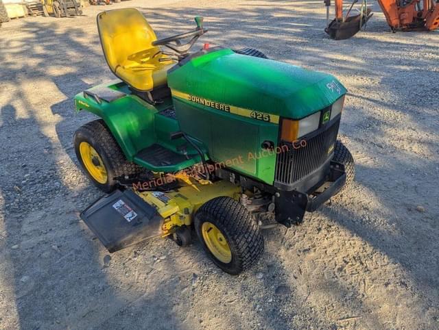 Image of John Deere 425 equipment image 1