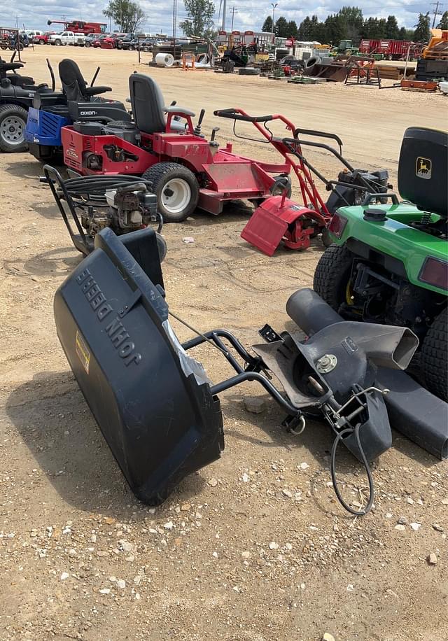 Image of John Deere 425 equipment image 4