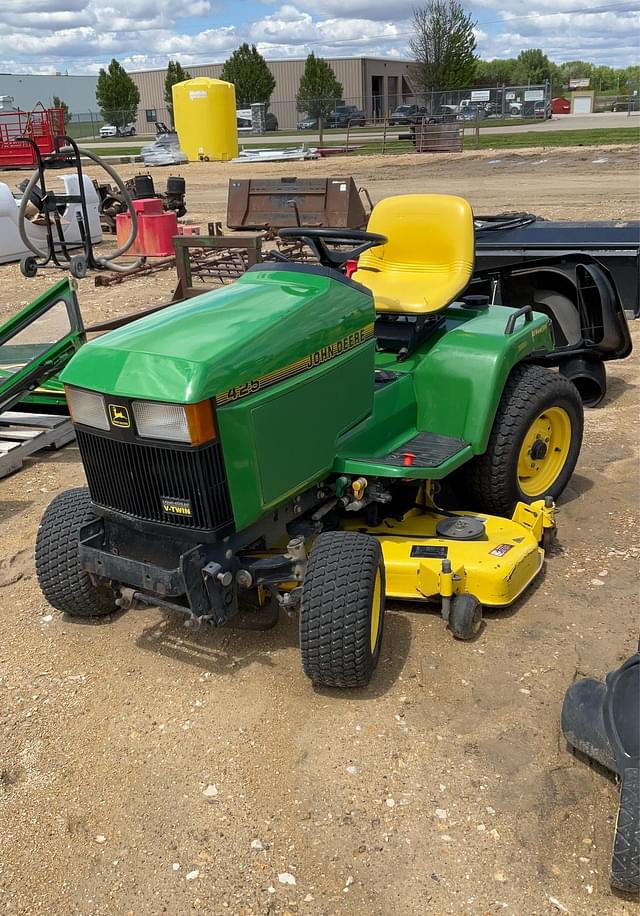 Image of John Deere 425 equipment image 1