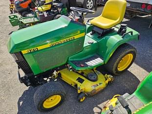 John Deere 425 Equipment Image0