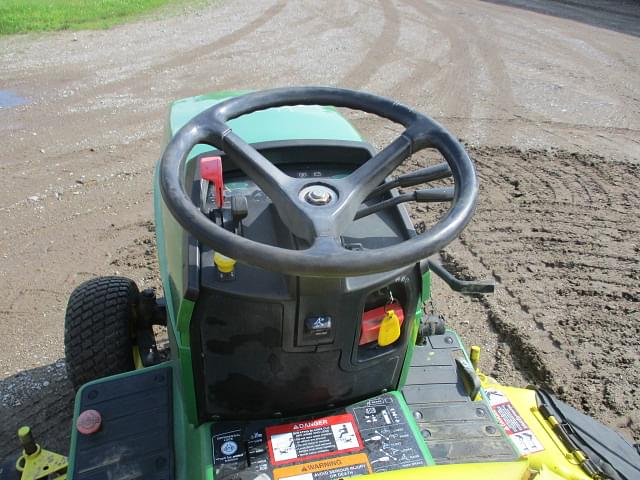 Image of John Deere 425 equipment image 3