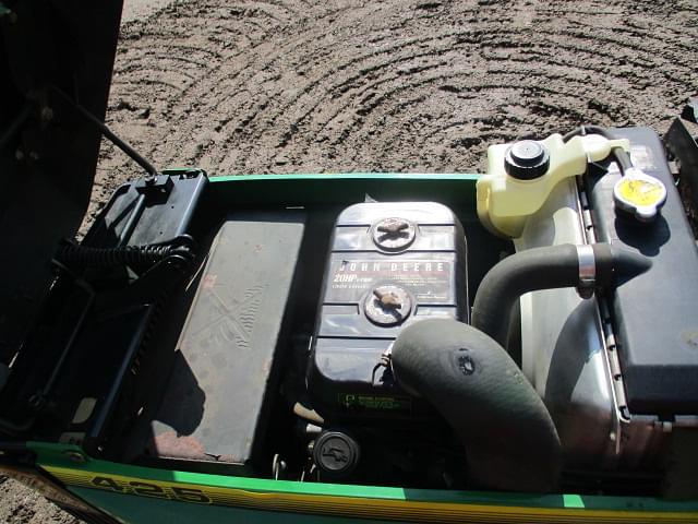 Image of John Deere 425 equipment image 4