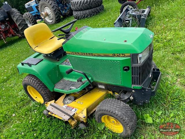 Image of John Deere 425 equipment image 1