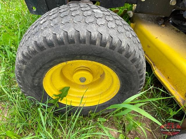 Image of John Deere 425 equipment image 3