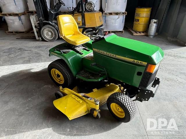 Image of John Deere 425 equipment image 3