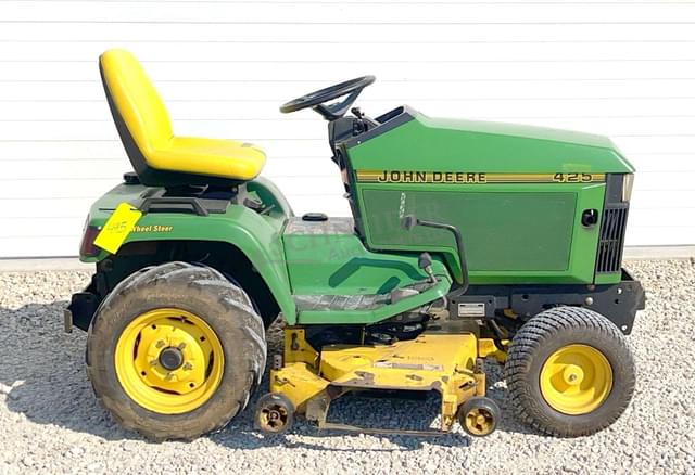 Image of John Deere 425 equipment image 2
