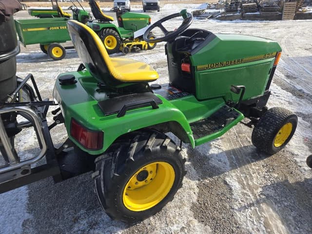 Image of John Deere 425 equipment image 4