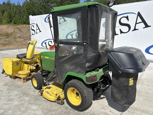 Image of John Deere 425 equipment image 2