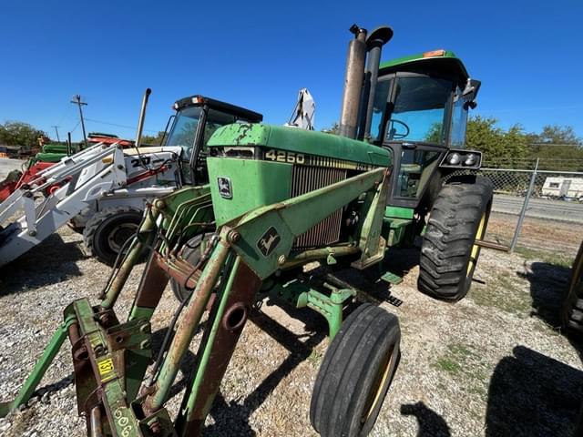 Image of John Deere 4250 equipment image 2