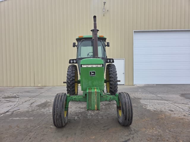 Image of John Deere 4250 equipment image 2