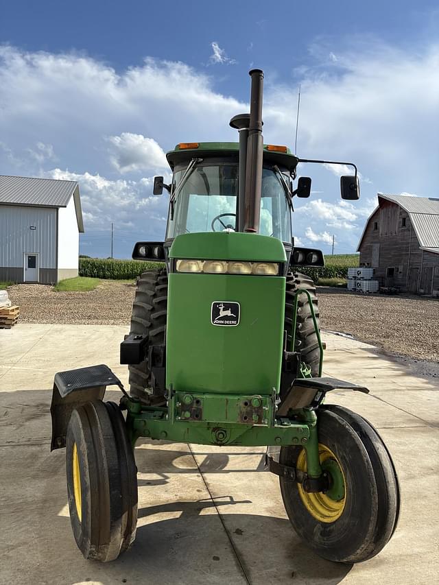 Image of John Deere 4250 equipment image 3