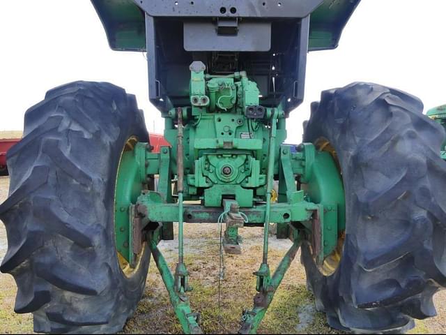 Image of John Deere 4250 equipment image 4