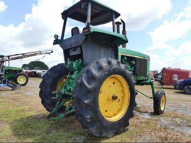 Image of John Deere 4250 equipment image 2