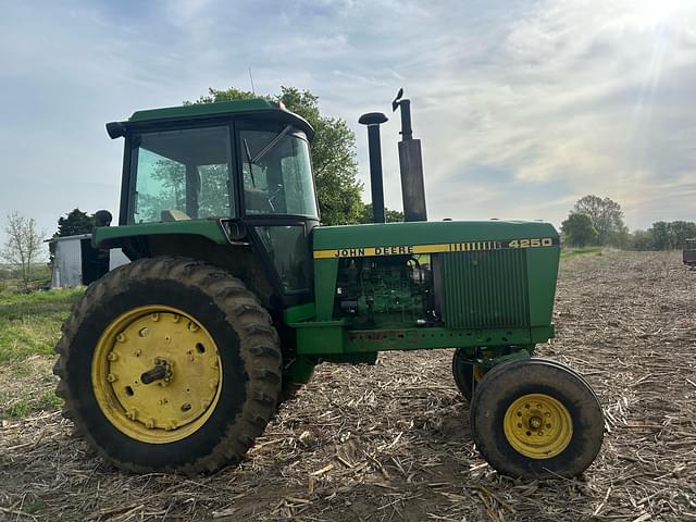 Image of John Deere 4250 equipment image 4