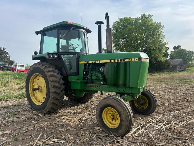 Image of John Deere 4250 equipment image 3