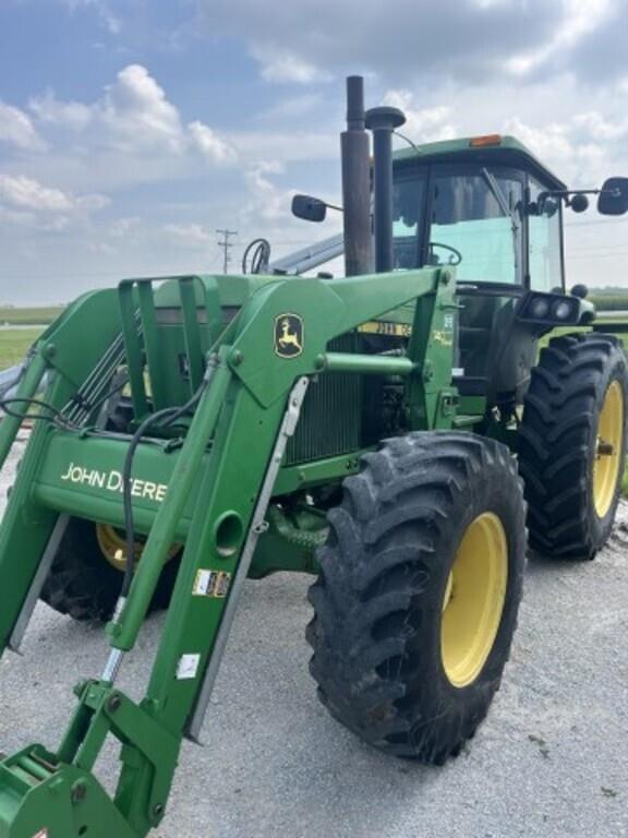 Image of John Deere 4250 Image 1