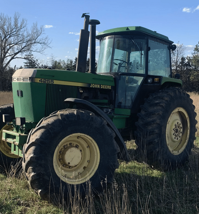 Image of John Deere 4255 equipment image 4