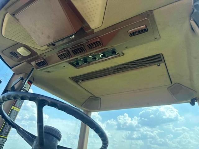 Image of John Deere 4255 equipment image 4