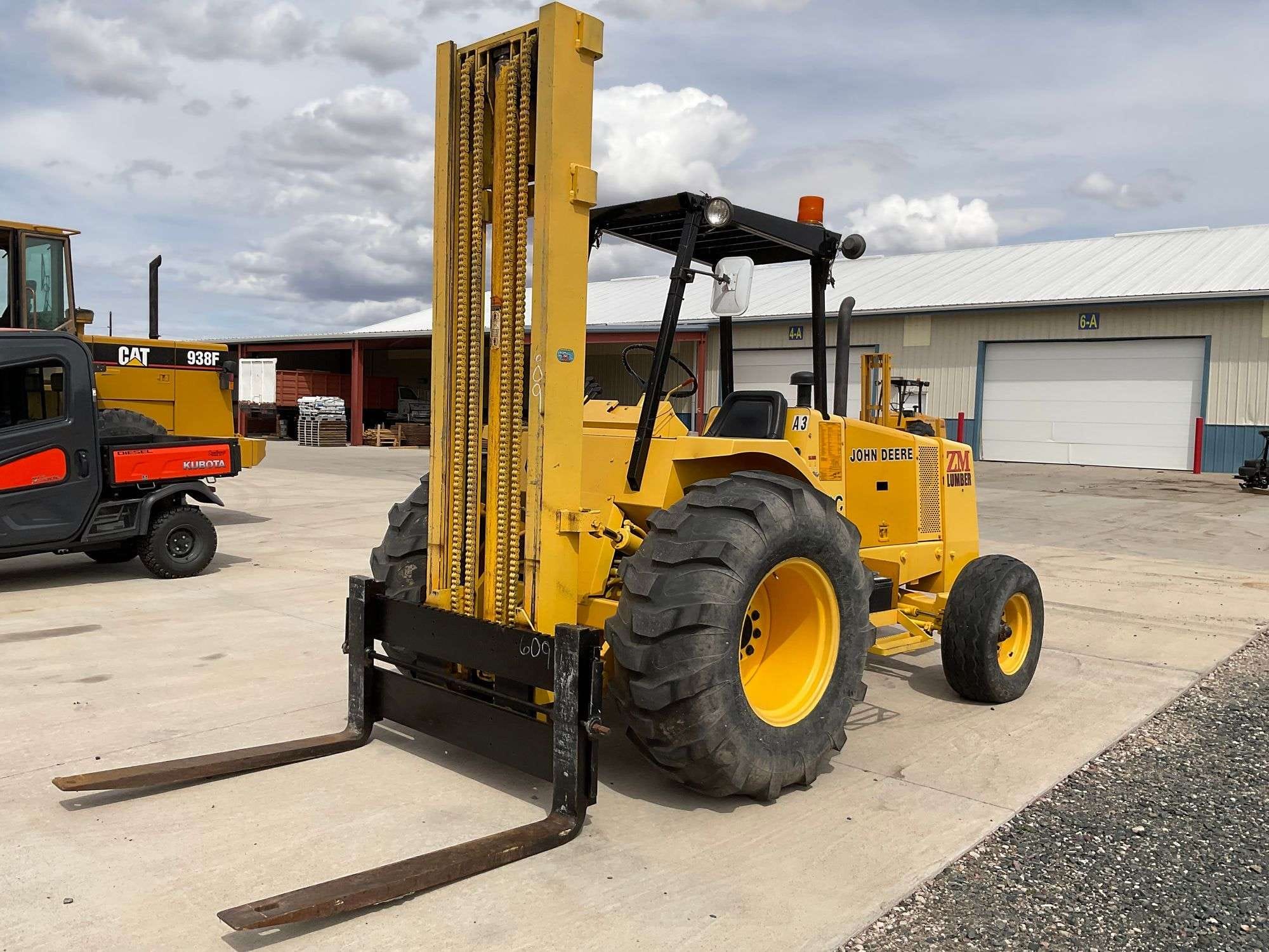 John Deere 482C Equipment Image0