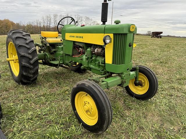 Image of John Deere 430 equipment image 2