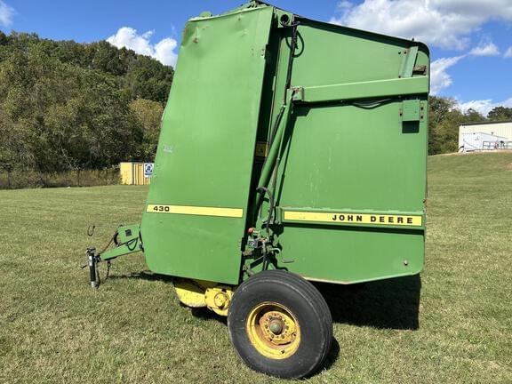 Image of John Deere 430 equipment image 2