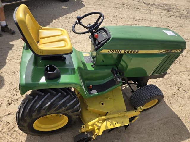 Image of John Deere 430 equipment image 4