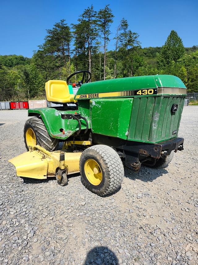 Image of John Deere 430 equipment image 3