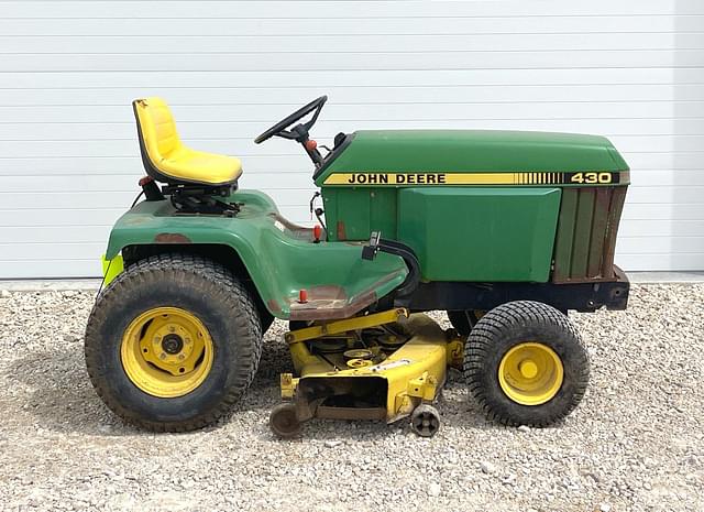 Image of John Deere 430 equipment image 2