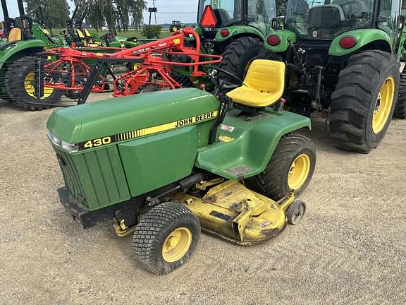 Image of John Deere 430 equipment image 3